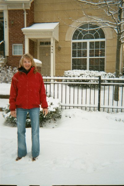 2002 Dec - Louise at Christmas in FL & VA 005 declouiseatchristmasinflva005.jpg