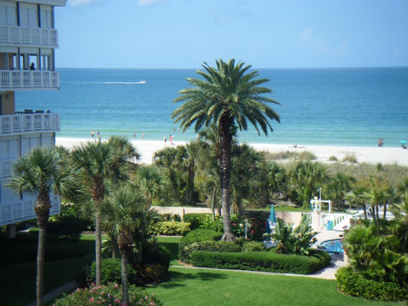 002 Silver Sands-2 silversands2.jpg