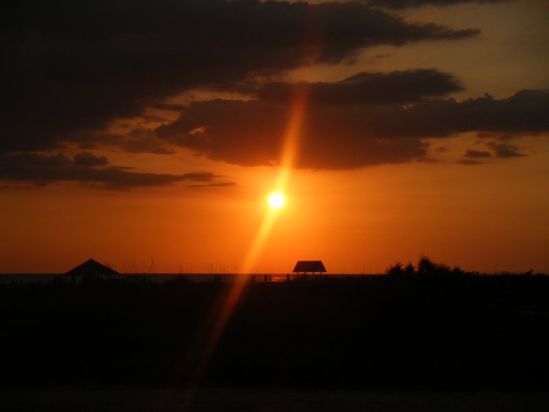 007 Sunset at Ricky T’s-1 sunsetatrickyts1.jpg