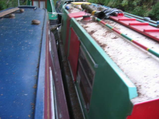 jun06sarahstevescanalboat00004.jpg