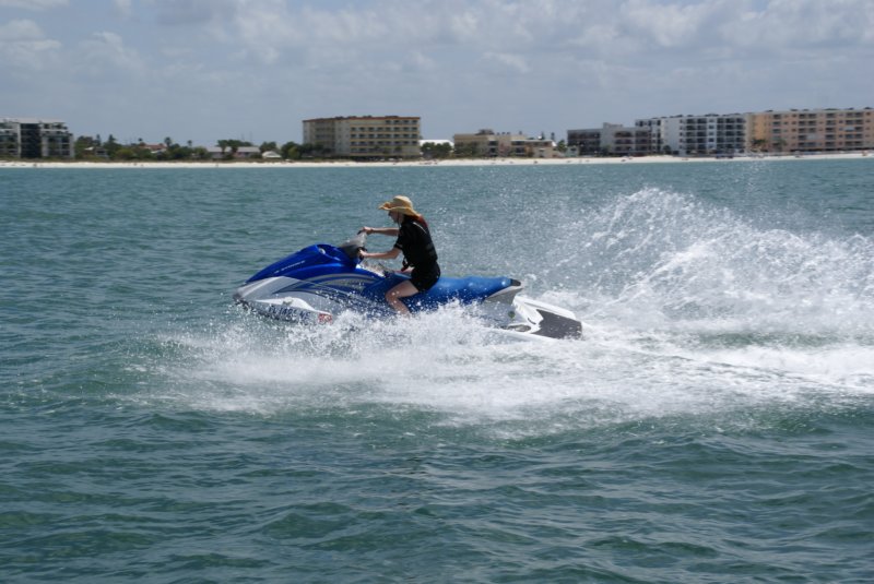 bumpnridejetski095.jpg