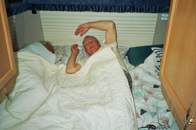 199 Al and Vi in camper bed alandviincamperbed.jpg