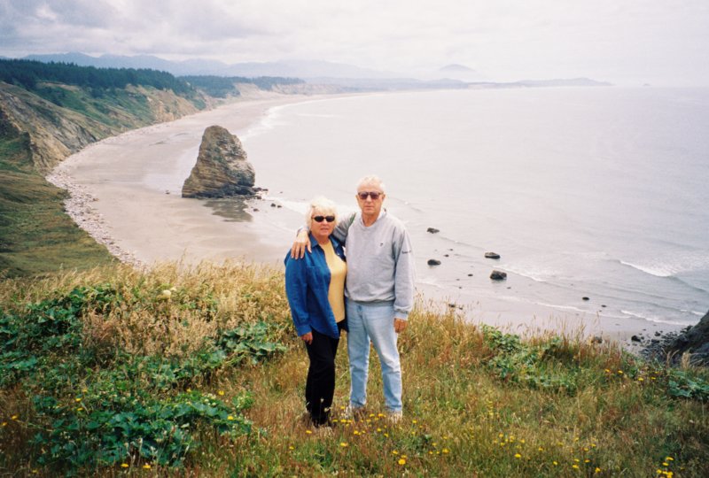 048 Al Vi Oregon coast alvioregoncoast.jpg