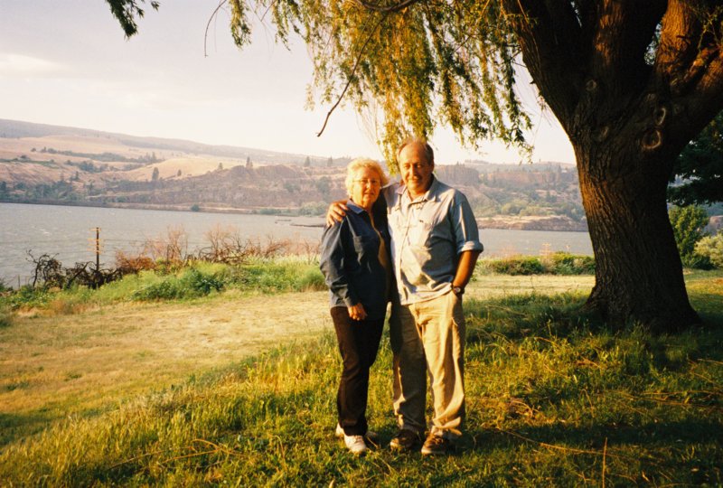054 casey Vi Columbia River caseyvicolumbiariver.jpg