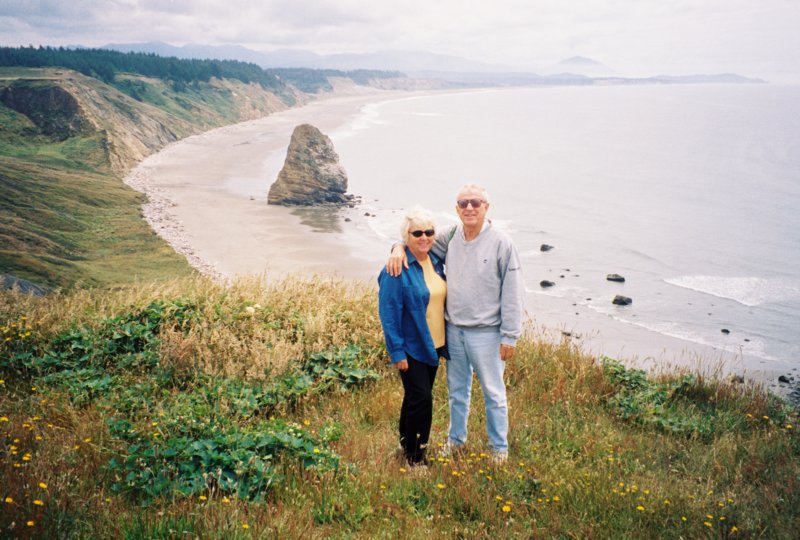 074 Vi Al Oregon coast vialoregoncoast.jpg