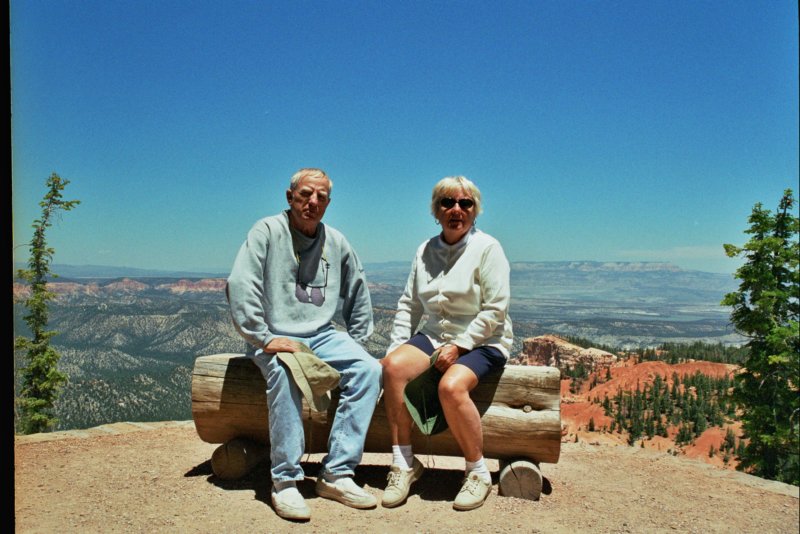 023 Vi and Al Bryce overlook viandalbryceoverlook.jpg