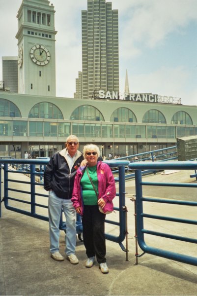 127 Vi and AL Pier 1 viandalpier1.jpg