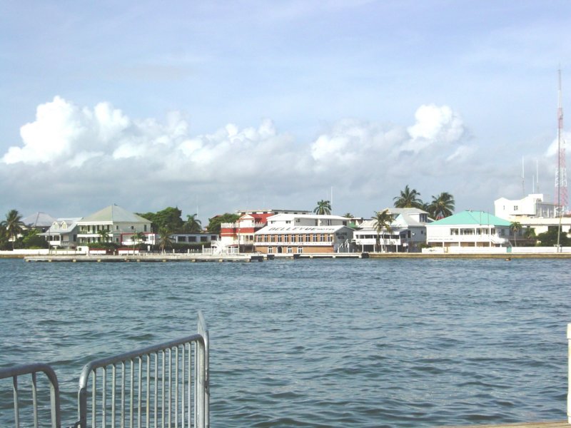 2005 Sep - Family Cruise Day 3 - Belize 00002 sepfamilycruiseday3belize00002.jpg