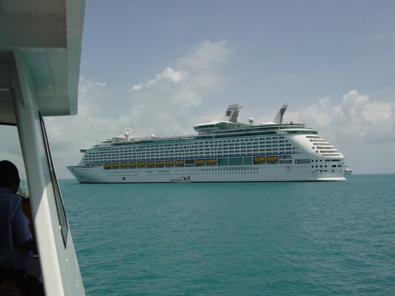 2005 Sep - Family Cruise Day 3 - Belize 00015 sepfamilycruiseday3belize00015.jpg