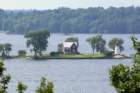lighthouse2day4theriver_small.jpg