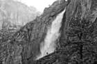 yosemitefallsbwa100dsc02160_small.jpg