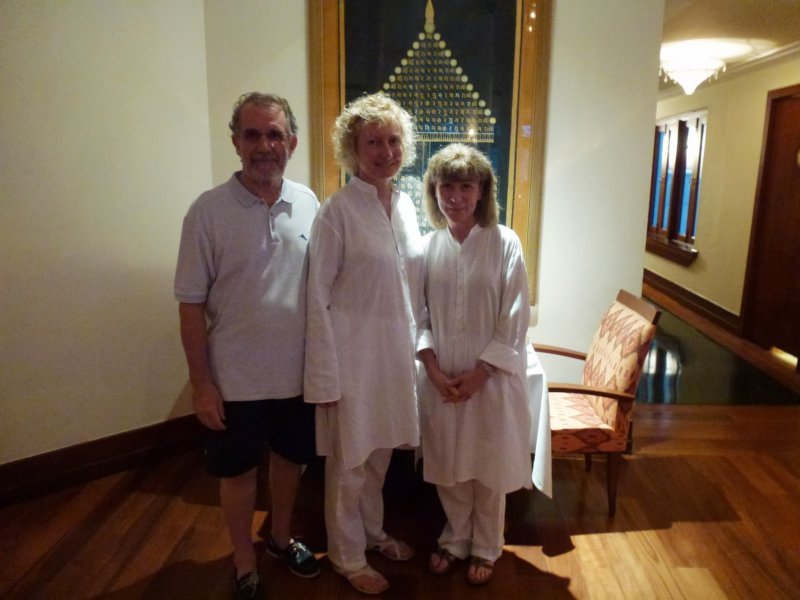 Chris-Suzanne-Nancy chrissuzannenancy.jpg