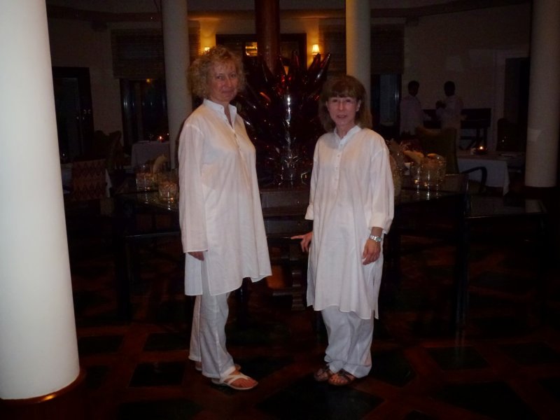 Suzanne-Nancy in Spa Attire3 suzannenancyinspaattire3.jpg