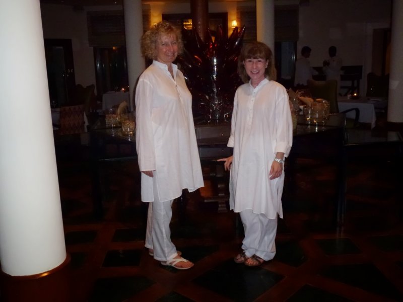 Suzanne-Nancy in Spa Attire4 suzannenancyinspaattire4.jpg