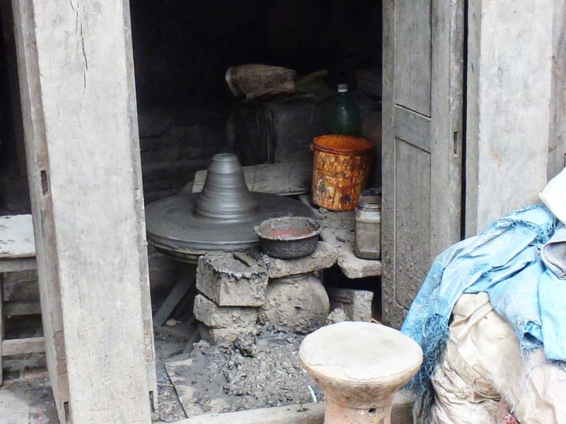 53-Potting Wheel in Bhaktapur City pottingwheelinbhaktapurcity.jpg